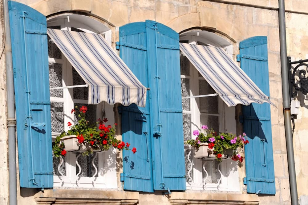 ¿Por qué utilizar toldos para ventanas?